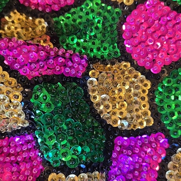 Mardi Gras hat - Picture 5 of 7